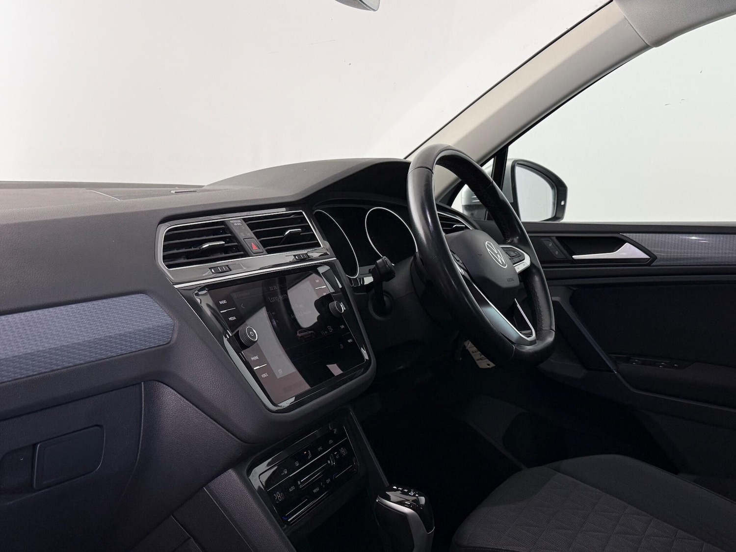 Used Volkswagen Tiguan 2022 for sale - 76468473: Photo 17