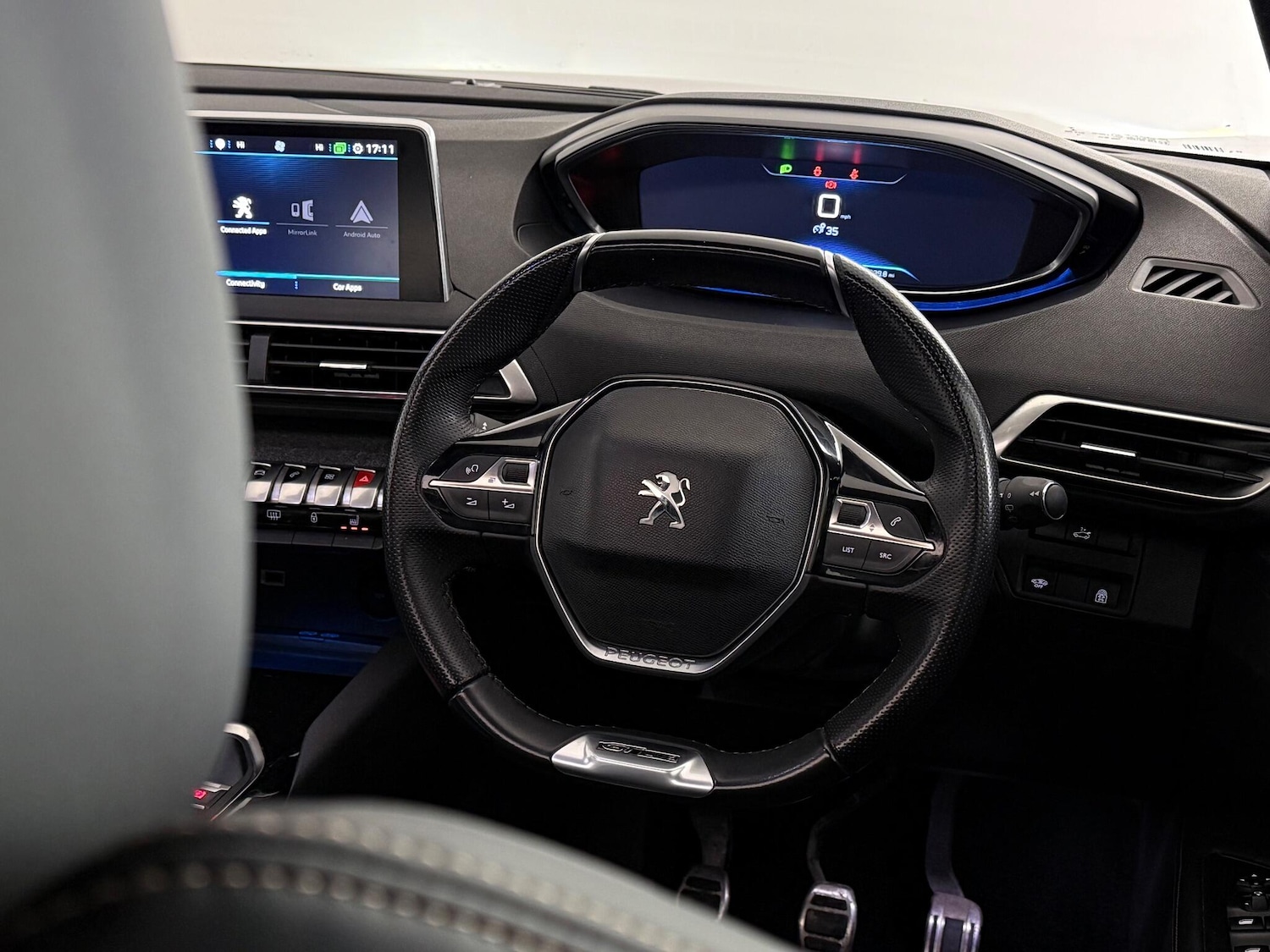 Used Peugeot 3008 2018 for sale - 77259514: Photo 18