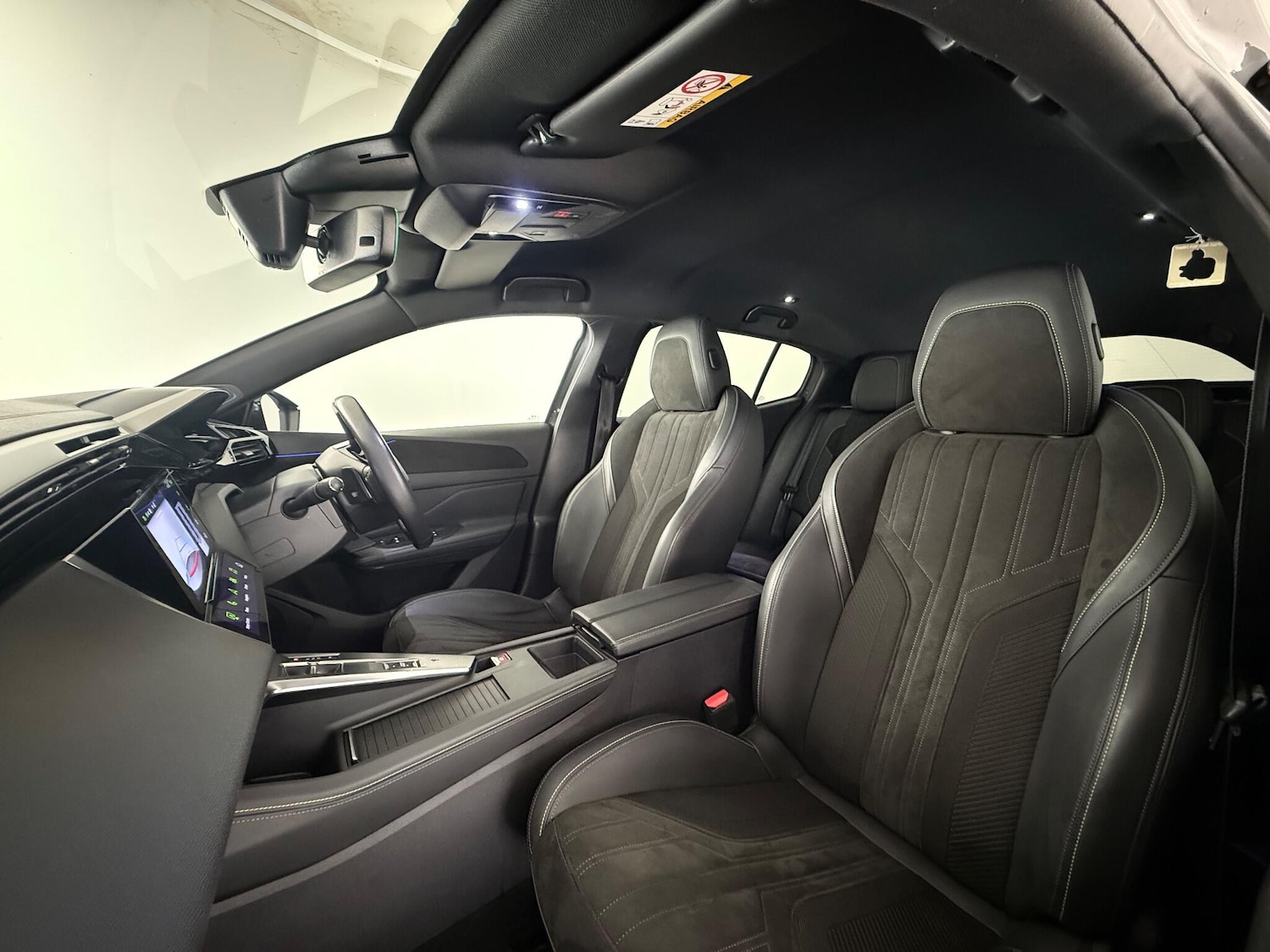 Used Peugeot 408 2024 for sale - 77222272: Photo 15