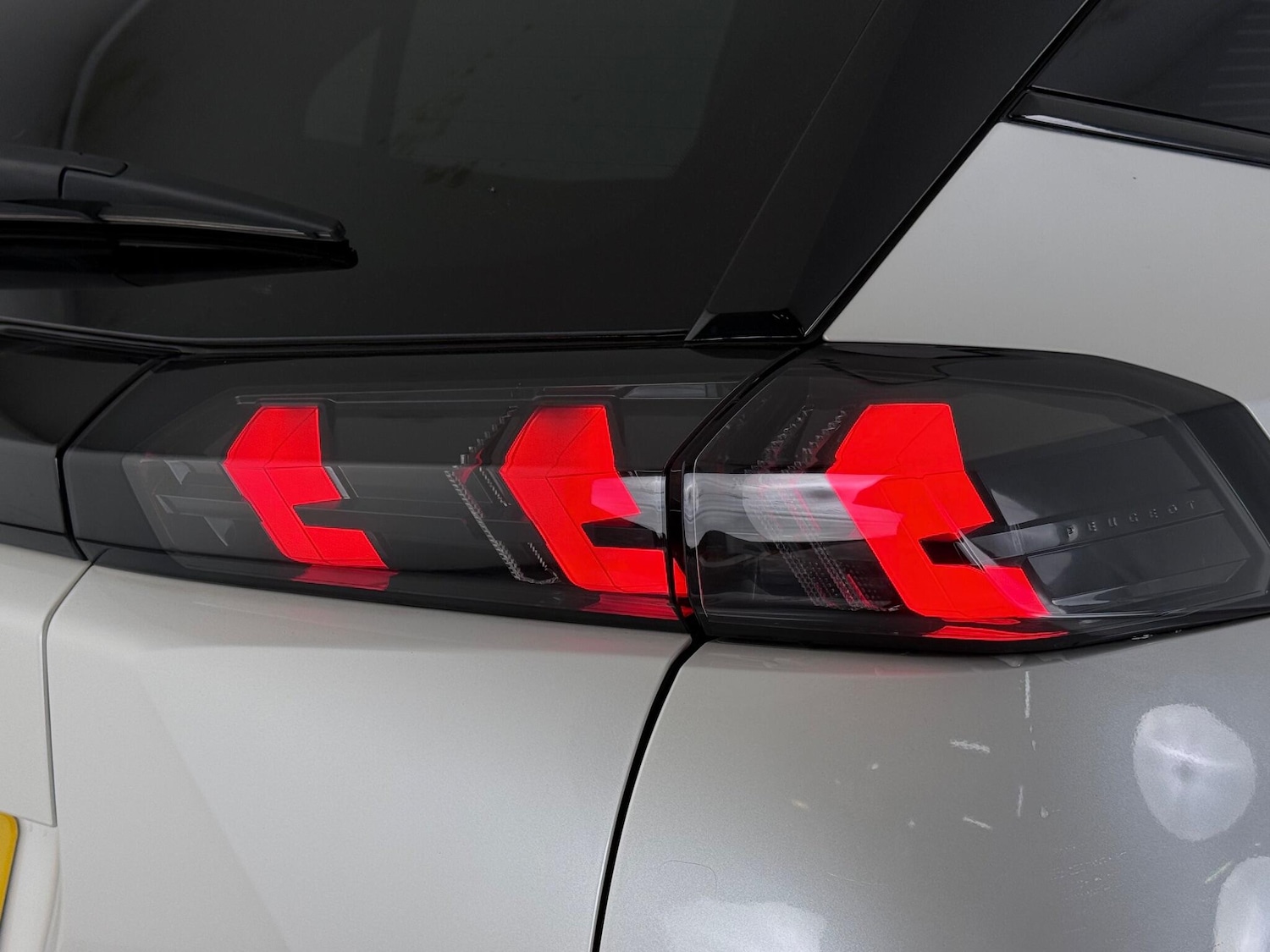 Used Peugeot 2008 2021 for sale - 76538535: Photo 10