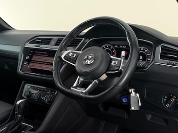 Used Volkswagen Tiguan 2018 for sale - 79329060: Photo