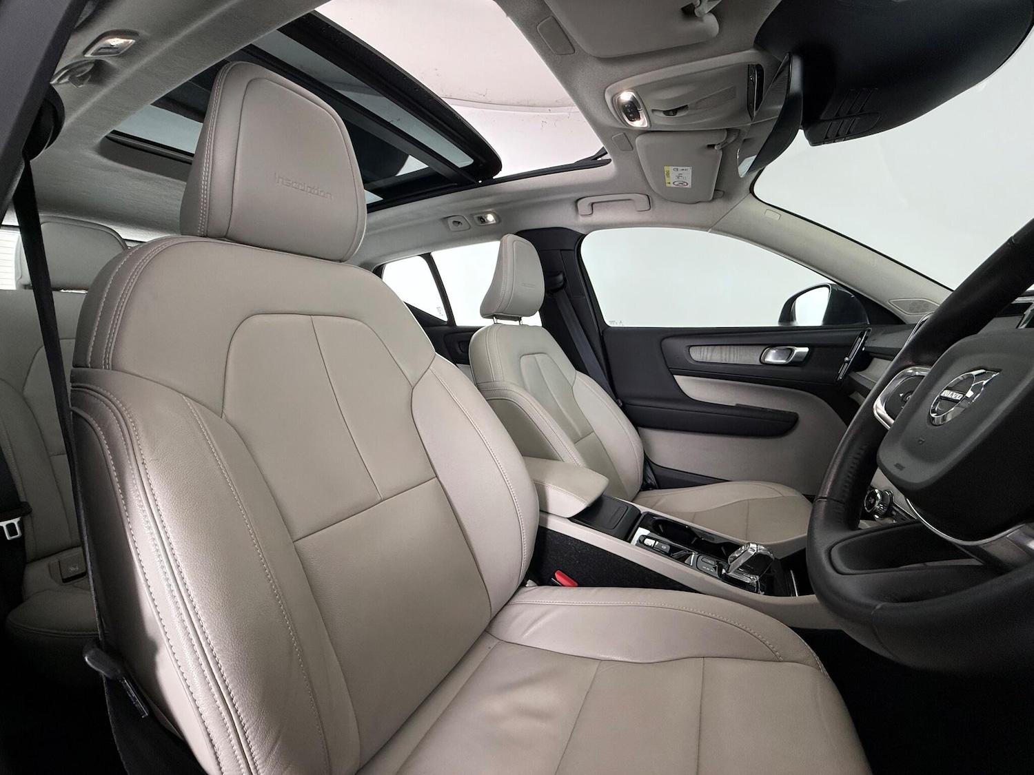 Used Volvo XC40 2018 for sale - 77629869: Photo 10