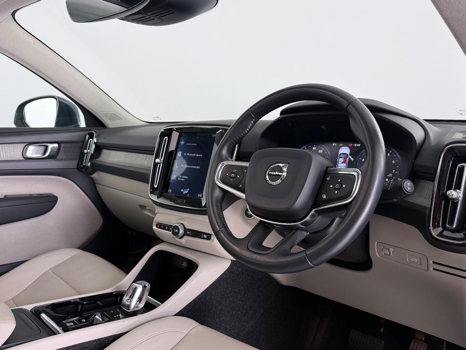 Used Volvo XC40 2018 for sale - 77629869: Photo 20