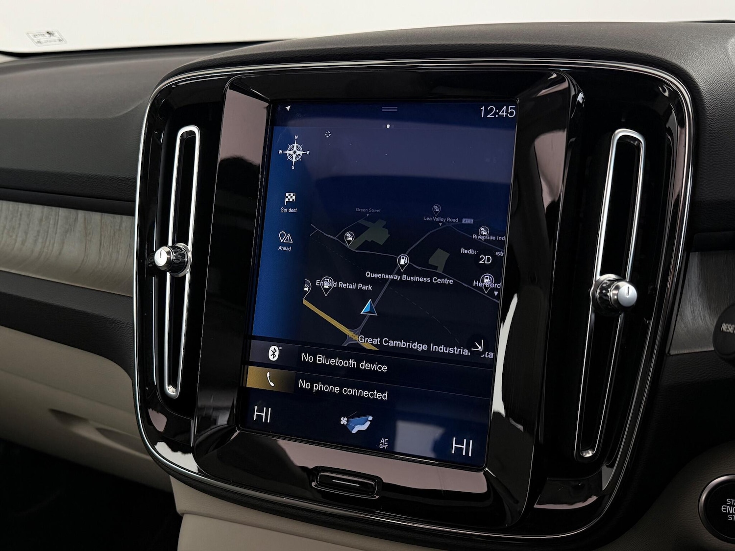 Used Volvo XC40 2018 for sale - 77629869: Photo 25