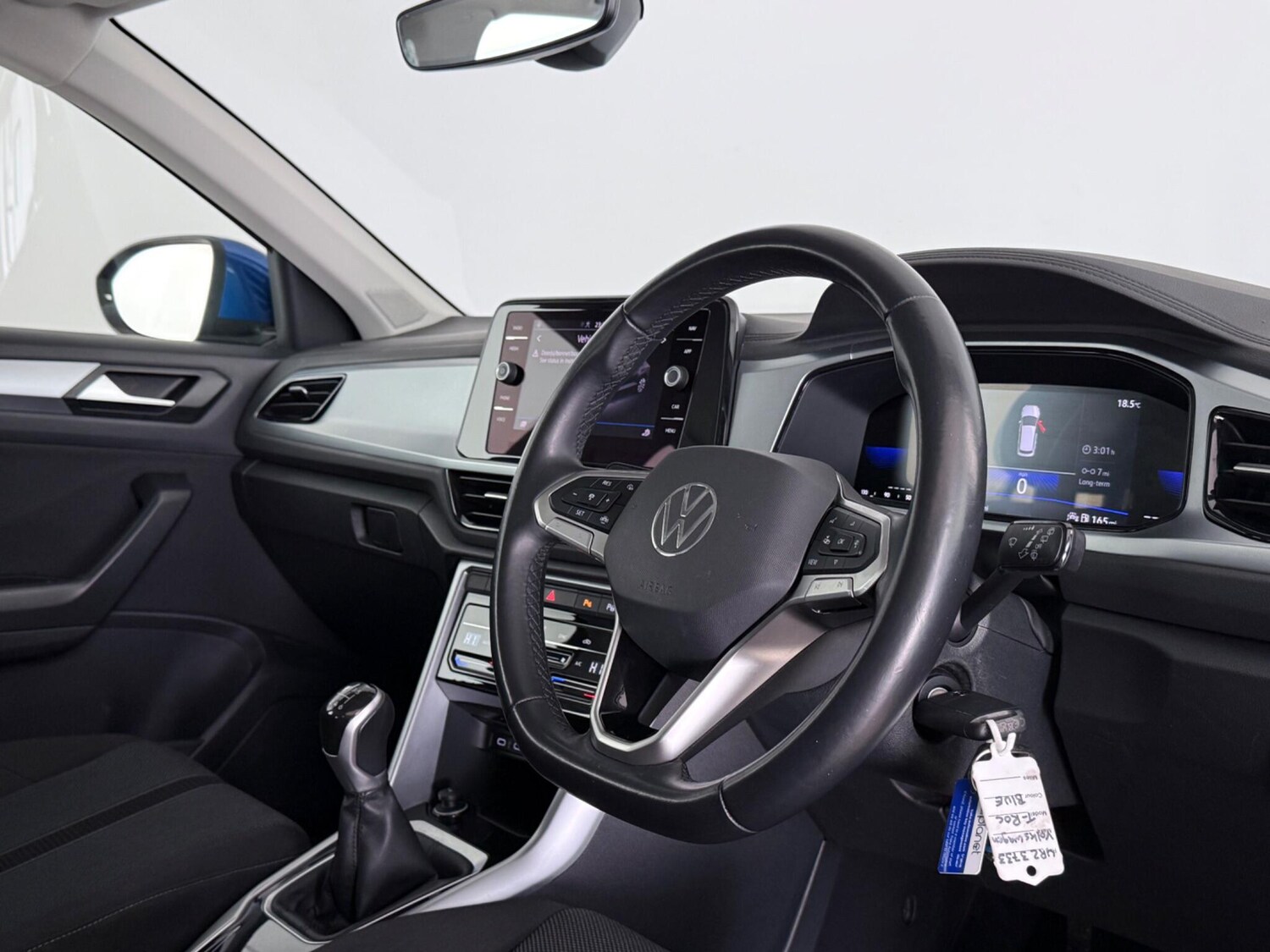 Used Volkswagen T-Roc 2023 for sale - 77550812: Photo 8