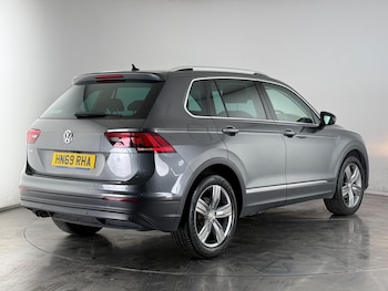 Used Volkswagen Tiguan 2019 for sale - 76743594: Photo