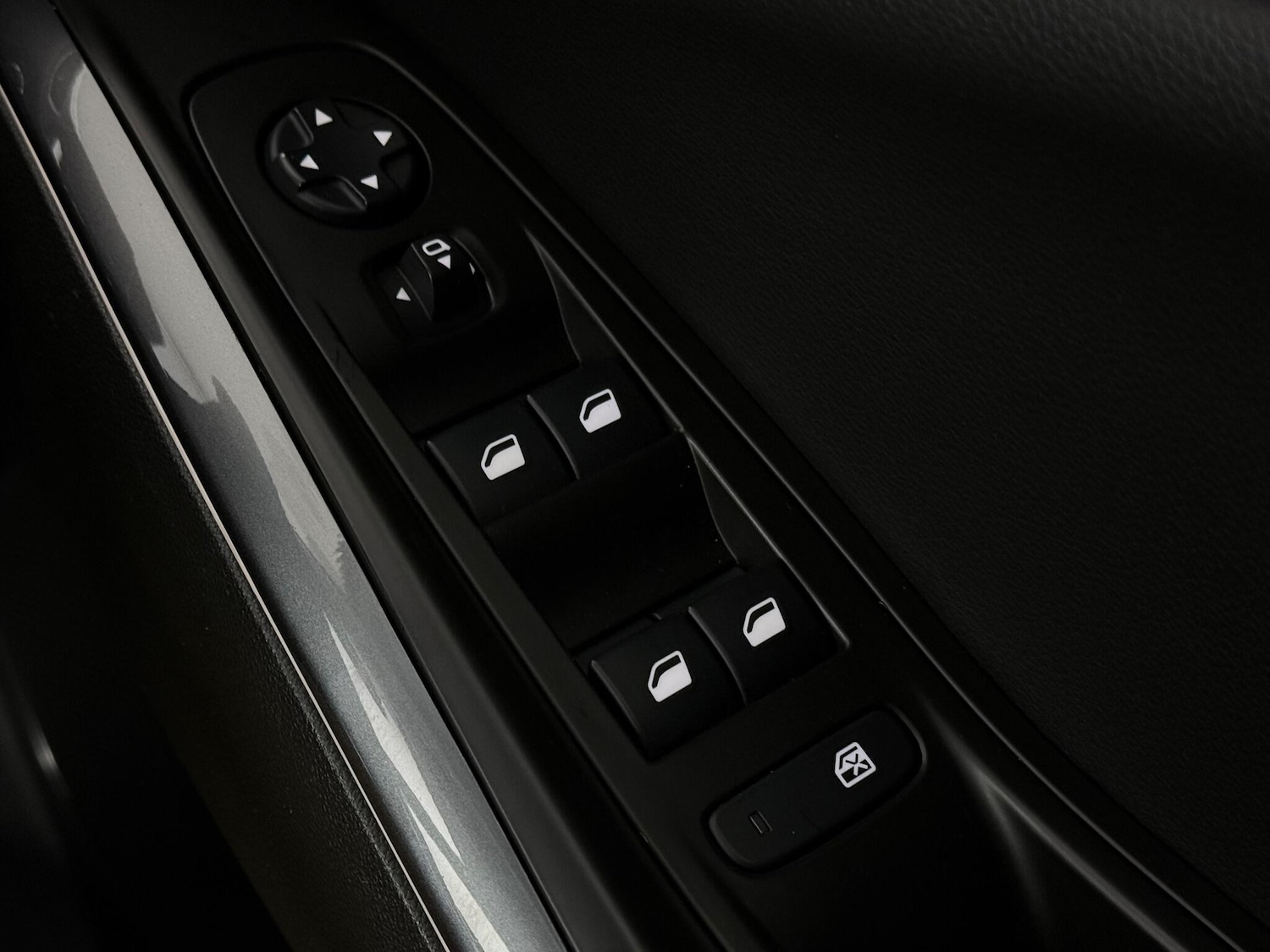 Used Vauxhall Grandland X 2019 for sale - 77221973: Photo 32