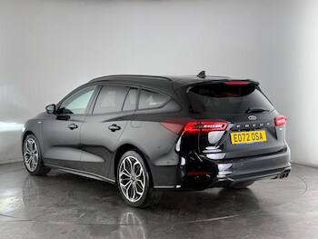 Used Ford Focus 2022 for sale - 77222322: Photo