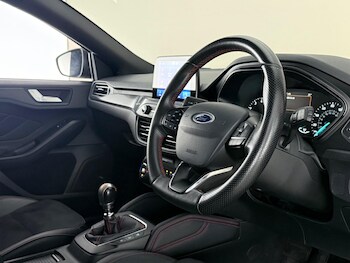 Used Ford Focus 2018 for sale - 78574293: Photo