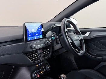 Used Ford Focus 2018 for sale - 78574293: Photo
