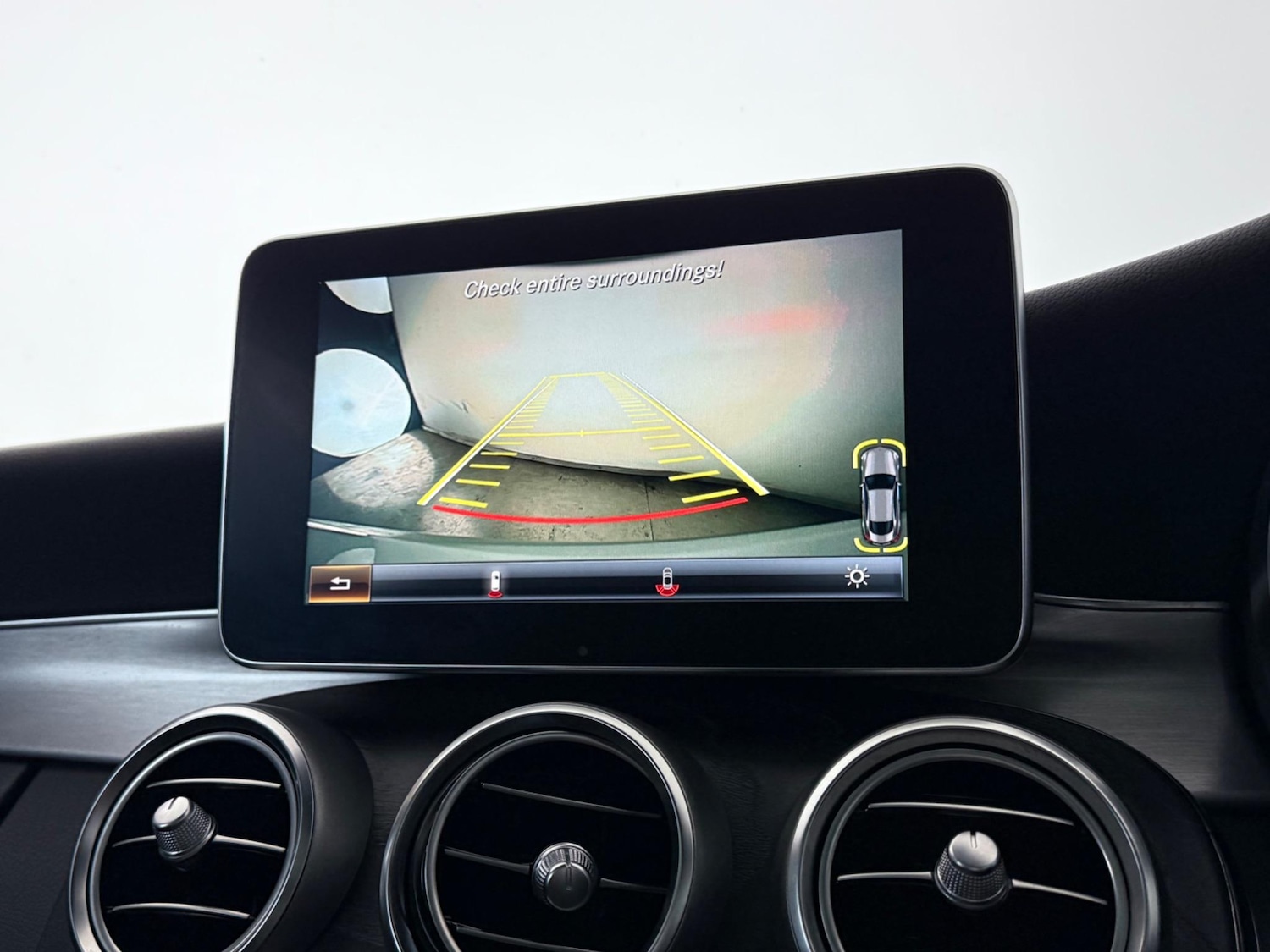 Used Mercedes-Benz C Class 2018 for sale - 77181282: Photo 32