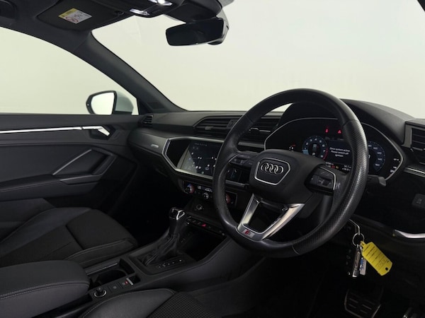 Used Audi Q3 2021 for sale - 76323517: Photo 16