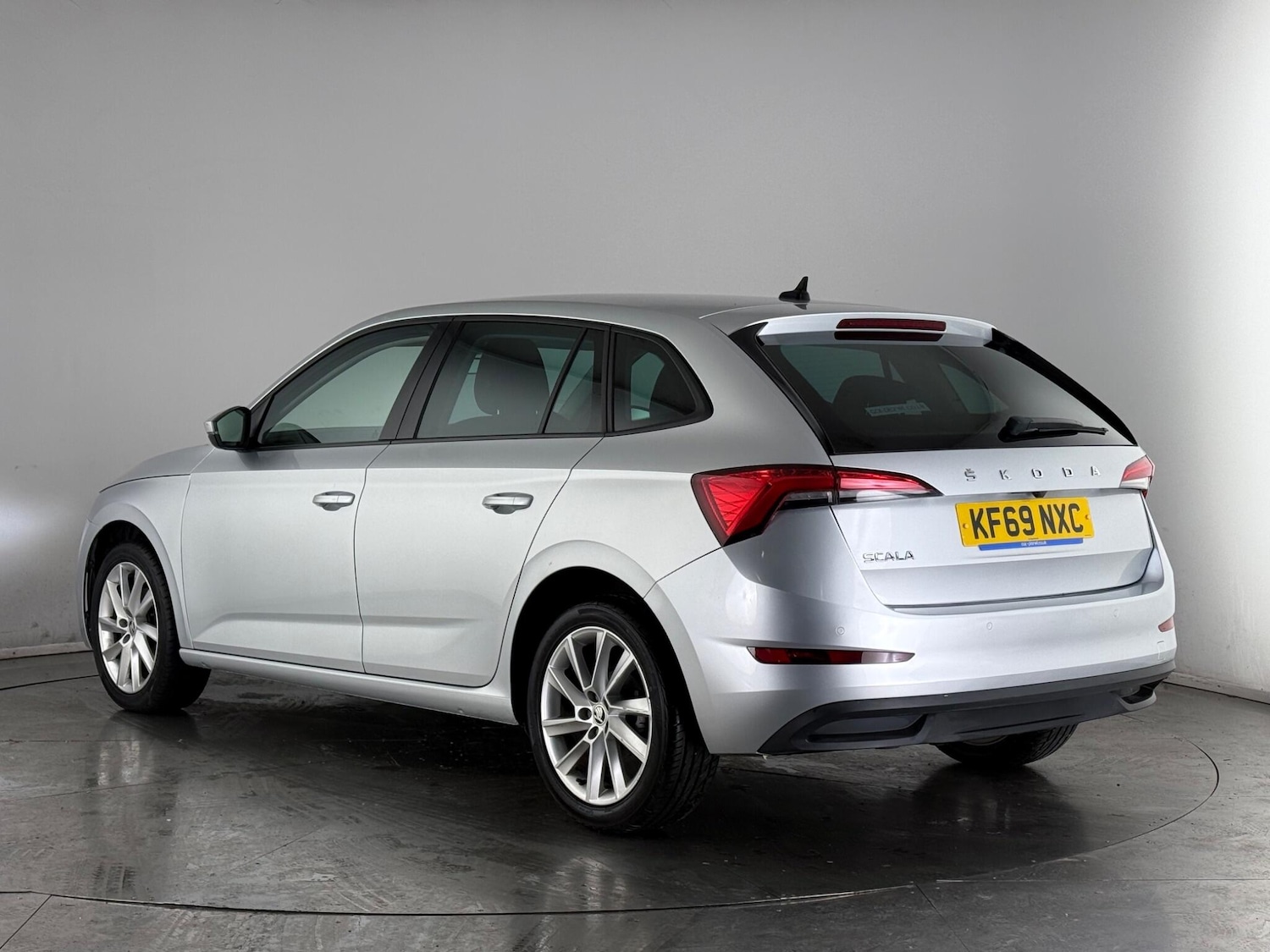 Used Skoda Scala 2020 for sale - 77790120: Photo 2