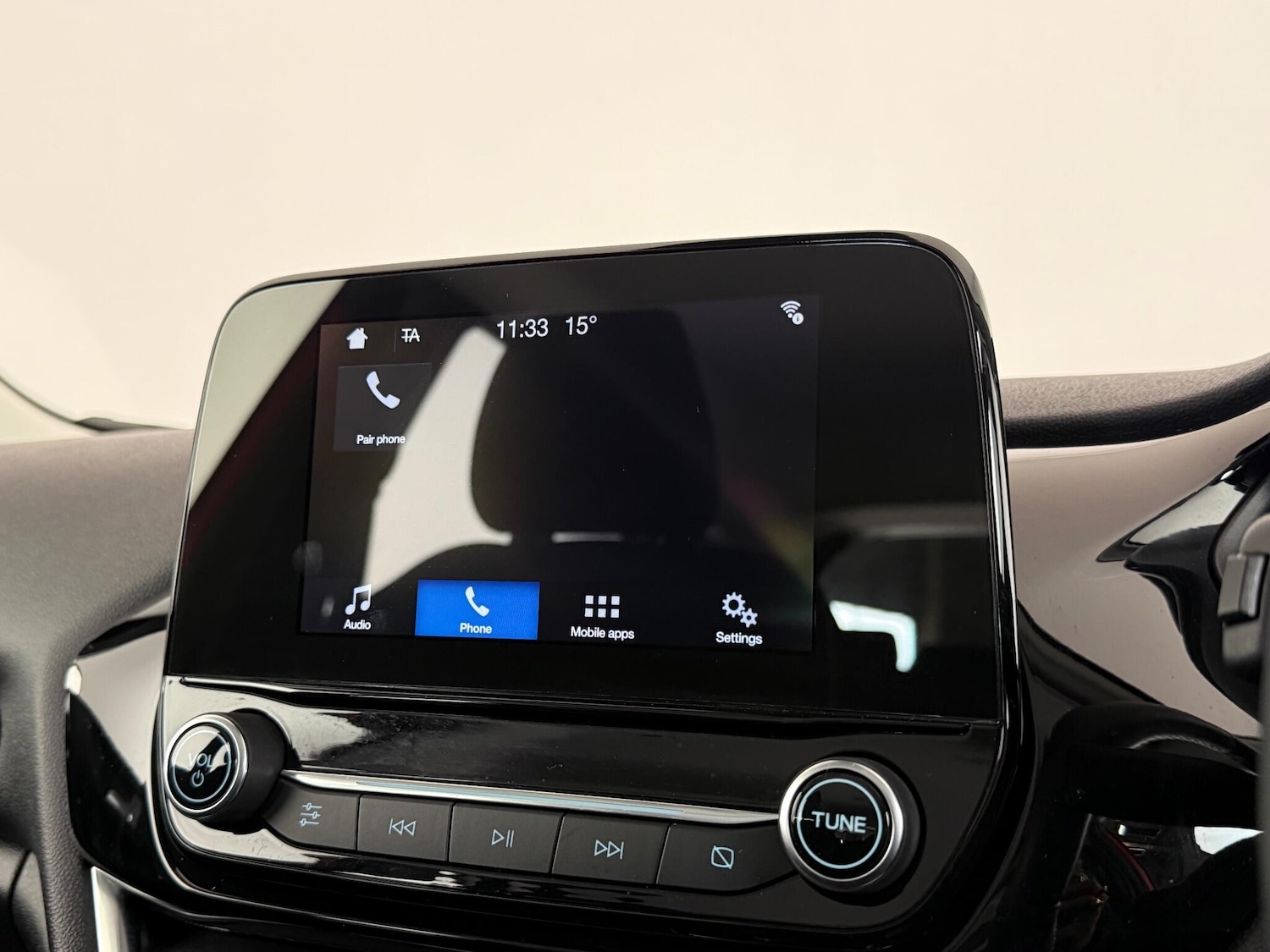 Used Ford Fiesta 2018 for sale - 76561925: Photo 32