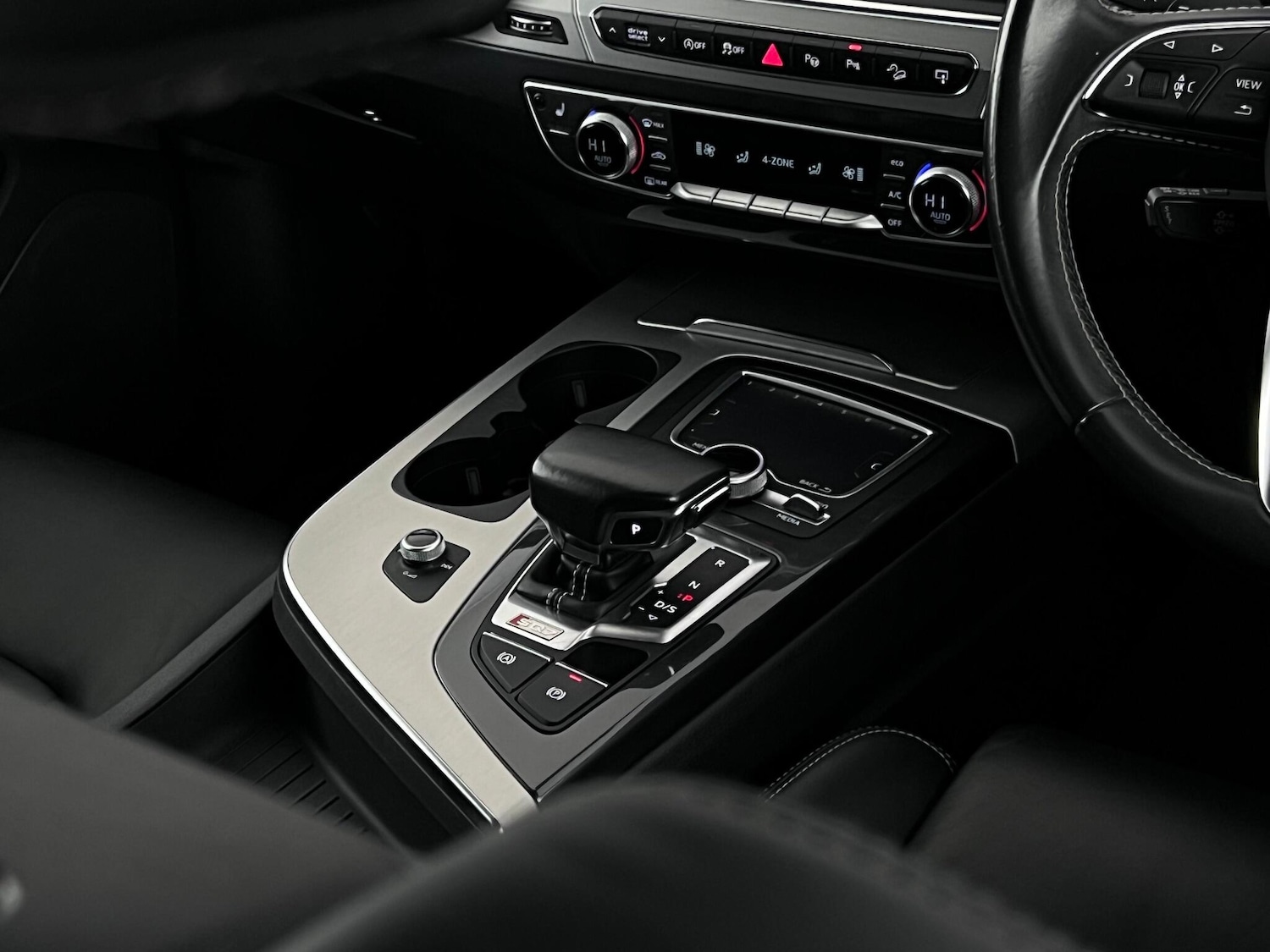 Used Audi SQ7 2016 for sale - 77222267: Photo 44