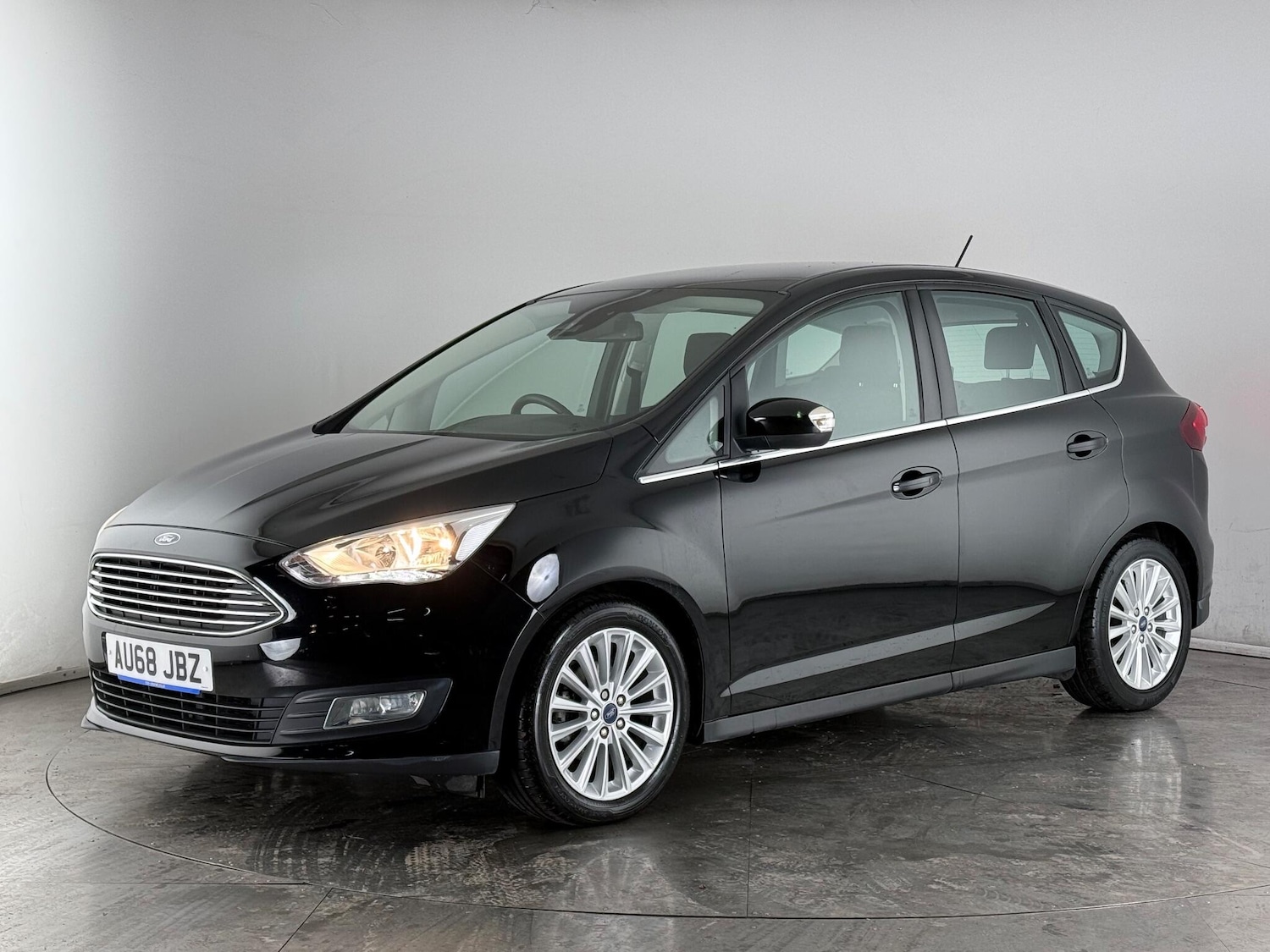 Used Ford C-Max 2018 for sale - 77260557: Photo 3