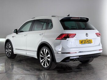 Used Volkswagen Tiguan 2020 for sale - 77684444: Photo