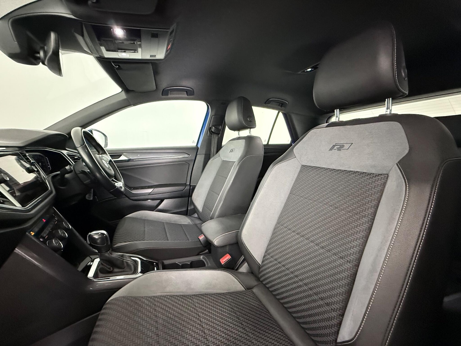 Used Volkswagen T-Roc 2021 for sale - 77259569: Photo 11