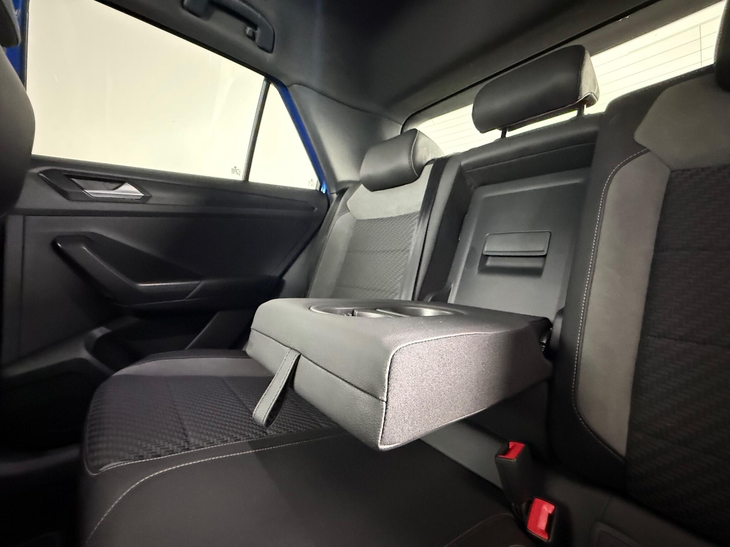 Used Volkswagen T-Roc 2021 for sale - 77259569: Photo 12