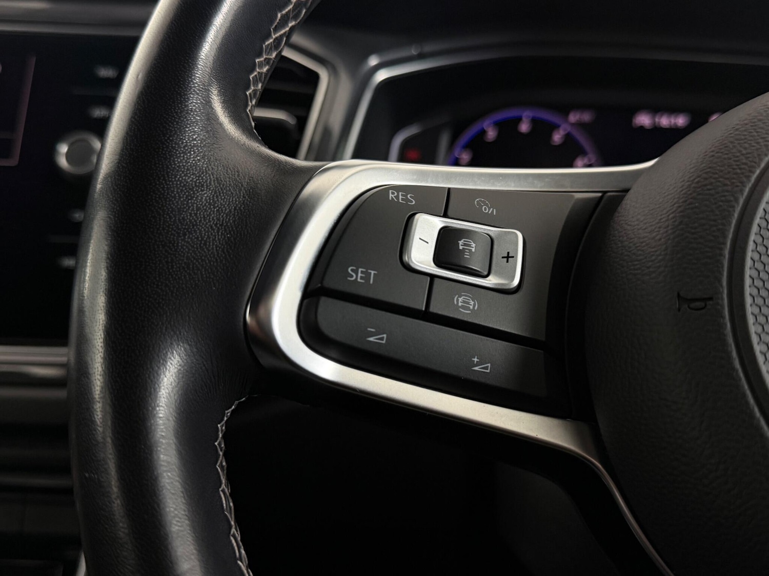 Used Volkswagen T-Roc 2021 for sale - 77259569: Photo 18