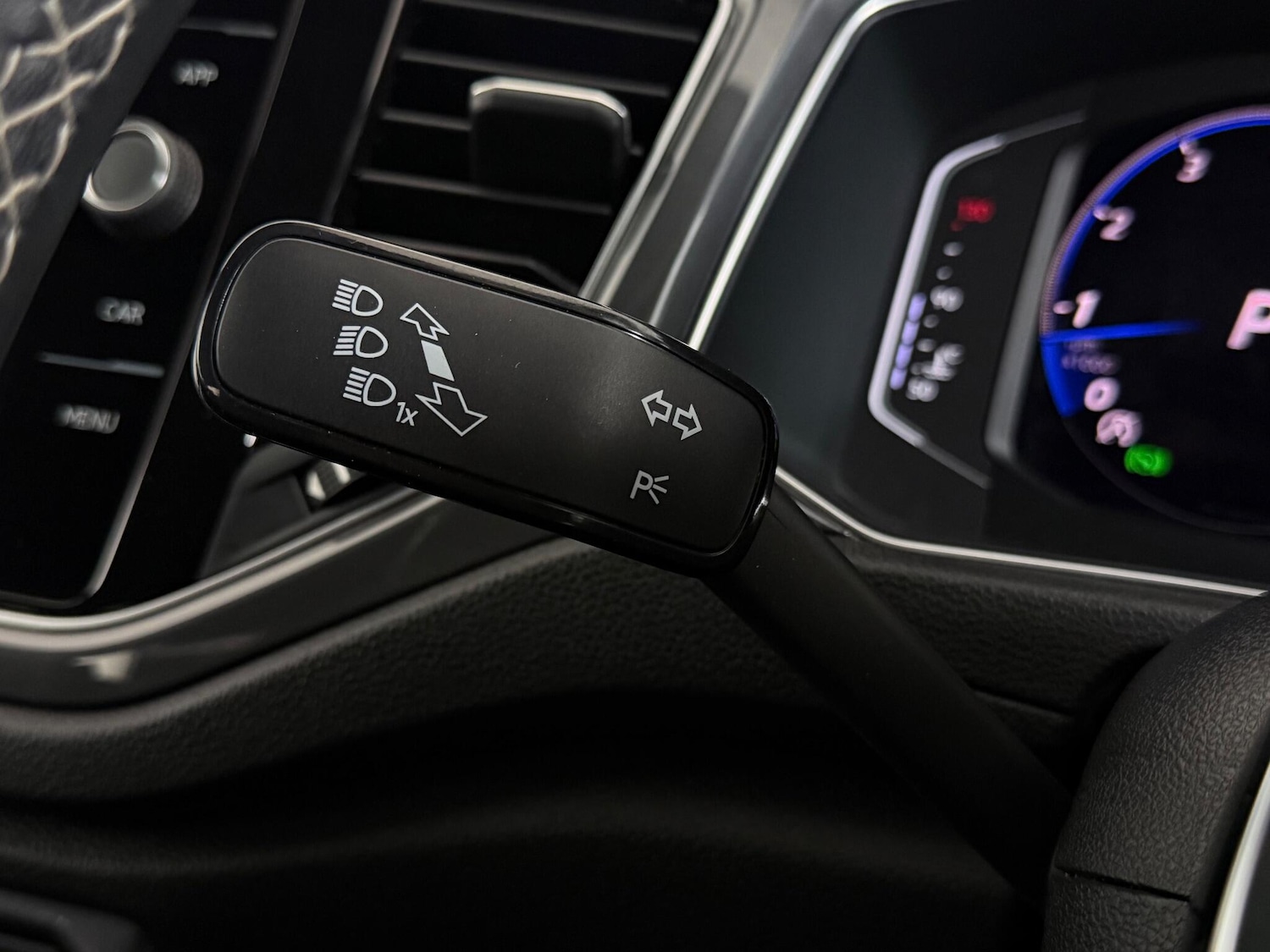 Used Volkswagen T-Roc 2021 for sale - 77259569: Photo 20