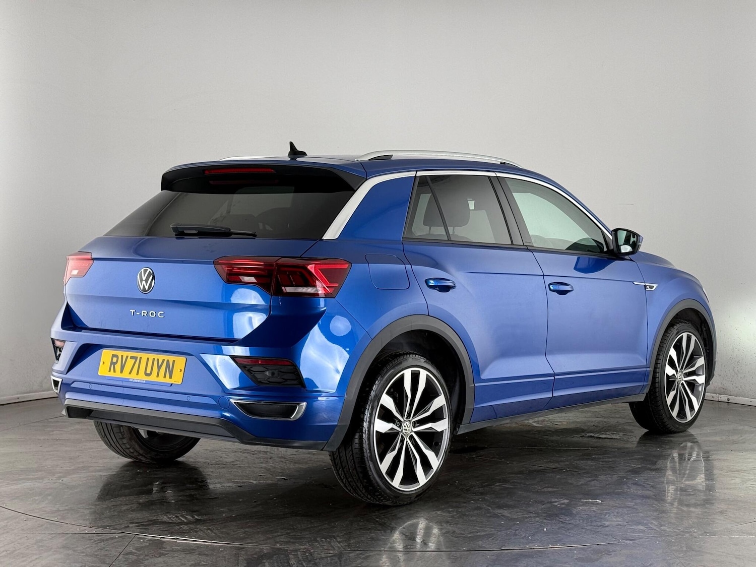 Used Volkswagen T-Roc 2021 for sale - 77259569: Photo 6
