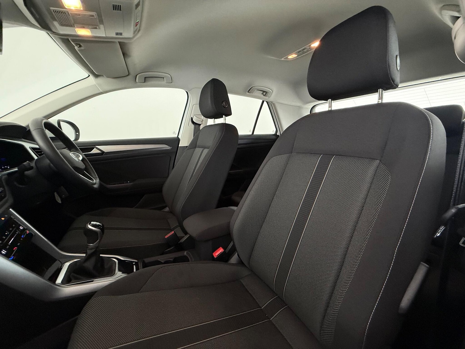 Used Volkswagen T-Roc 2022 for sale - 77181024: Photo 12