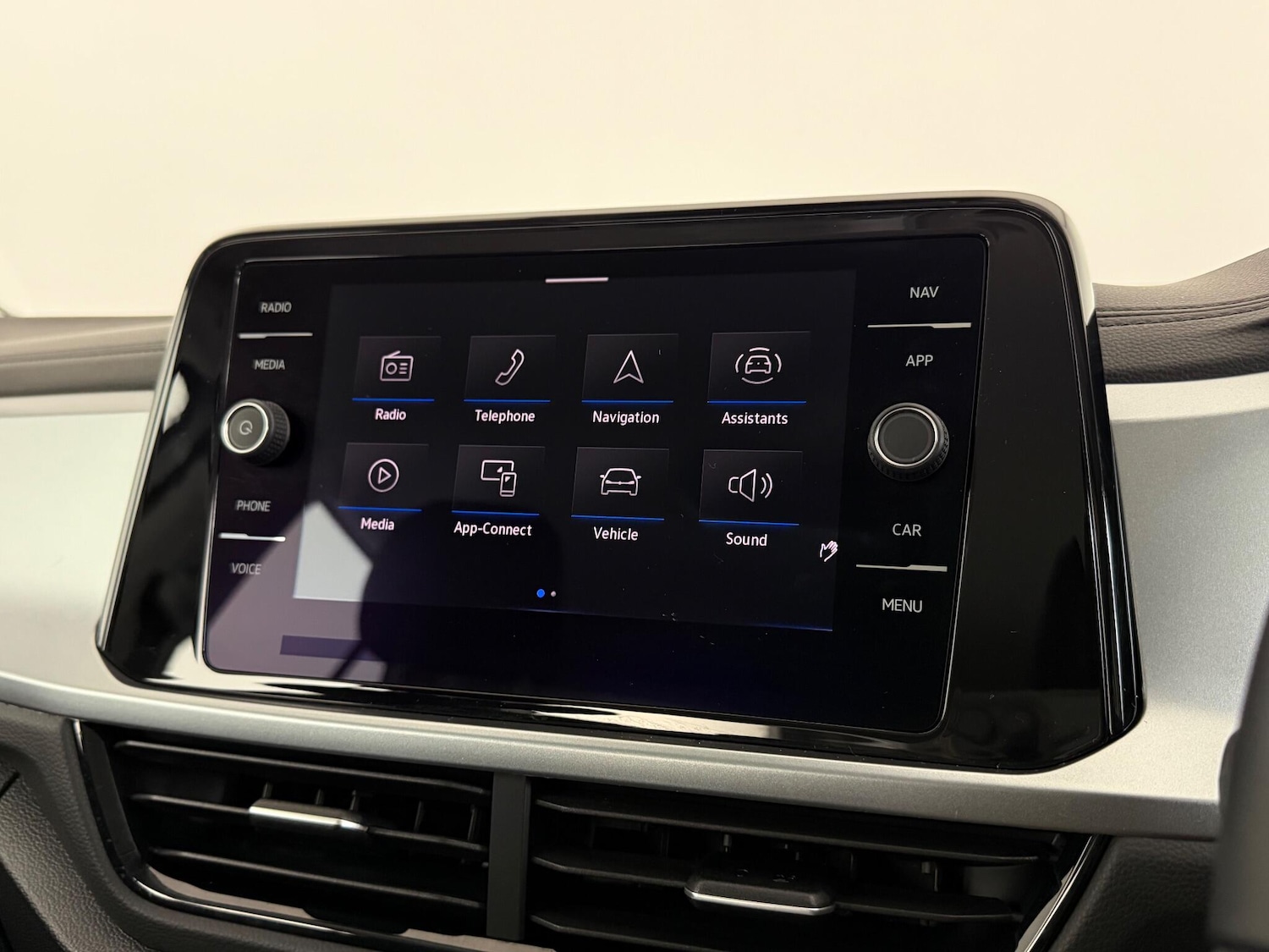 Used Volkswagen T-Roc 2022 for sale - 77181024: Photo 29