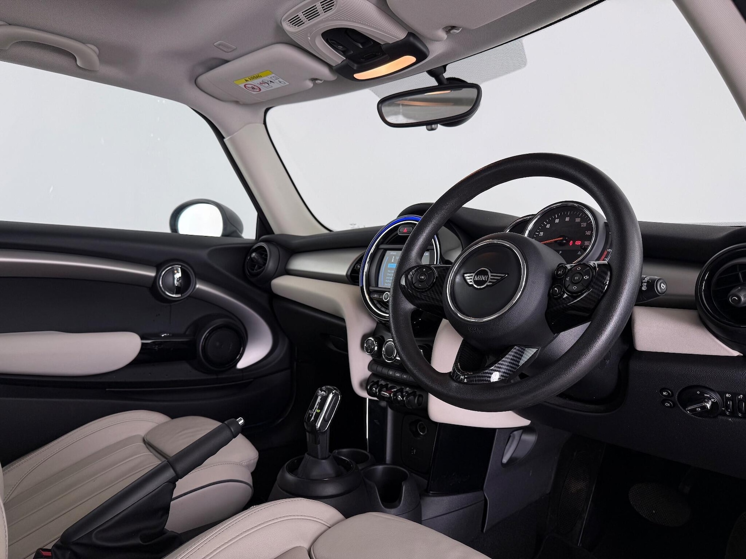 Used MINI Hatch 2018 for sale - 77180937: Photo 11