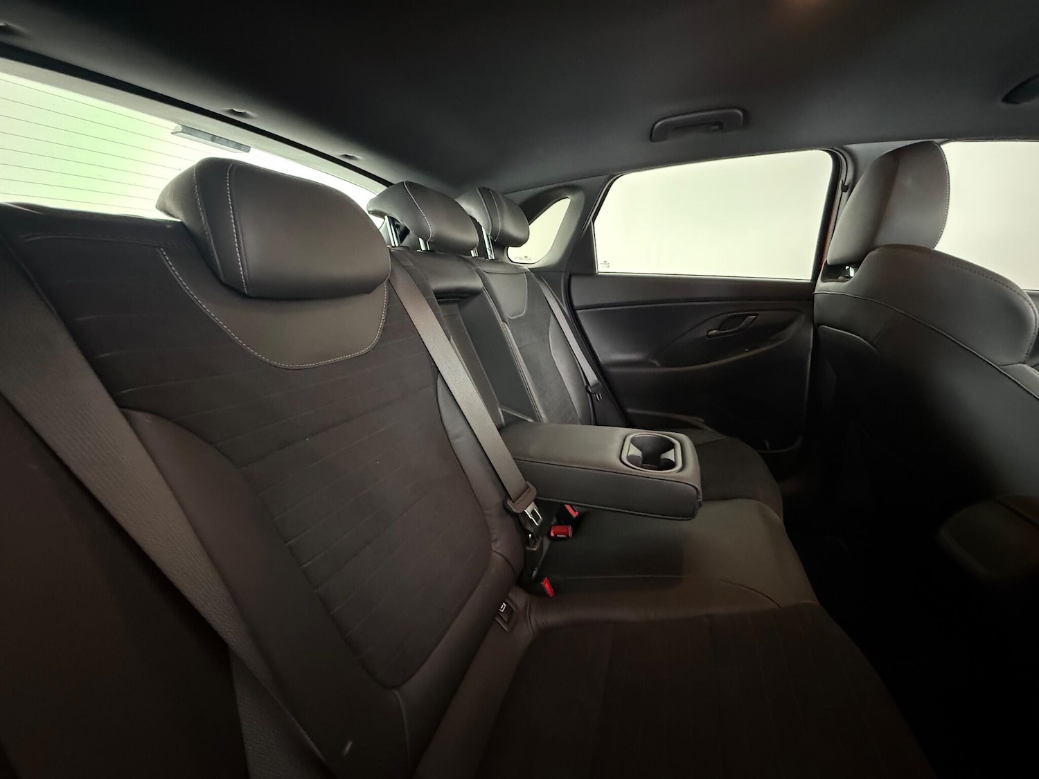 Used Hyundai i30 2019 for sale - 76468103: Photo 16