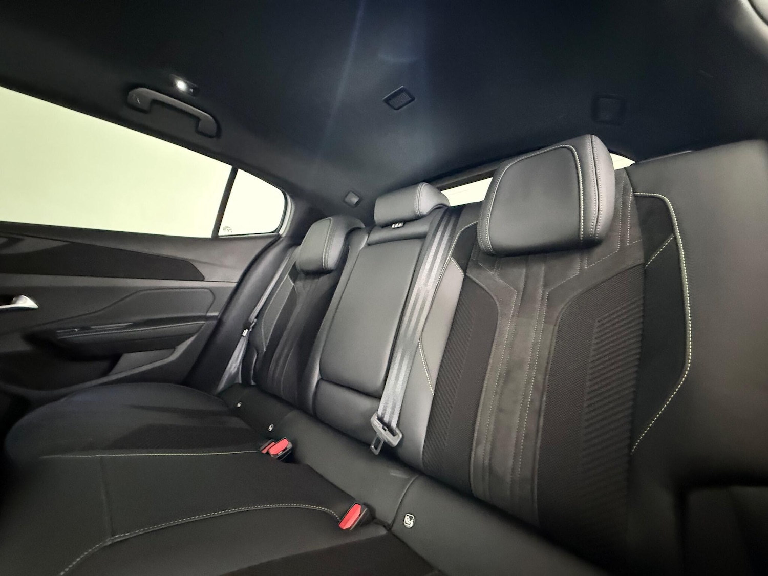 Used Peugeot 408 2024 for sale - 77221687: Photo 15