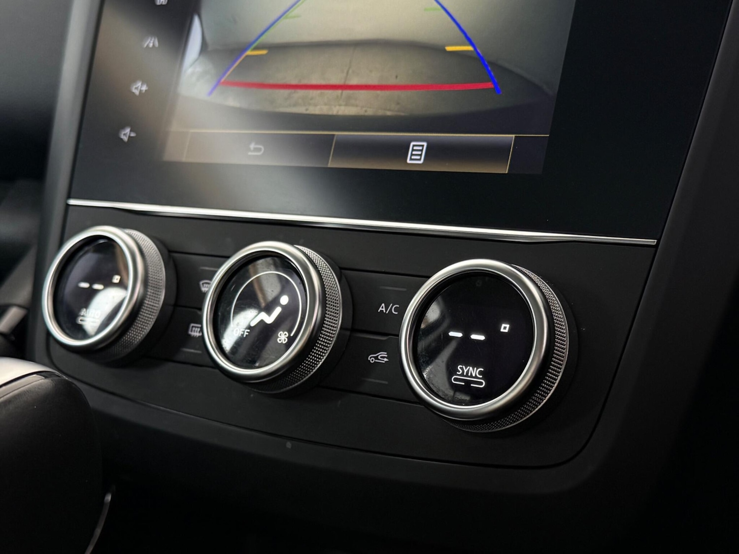 Used Renault Kadjar 2019 for sale - 76468377: Photo 41