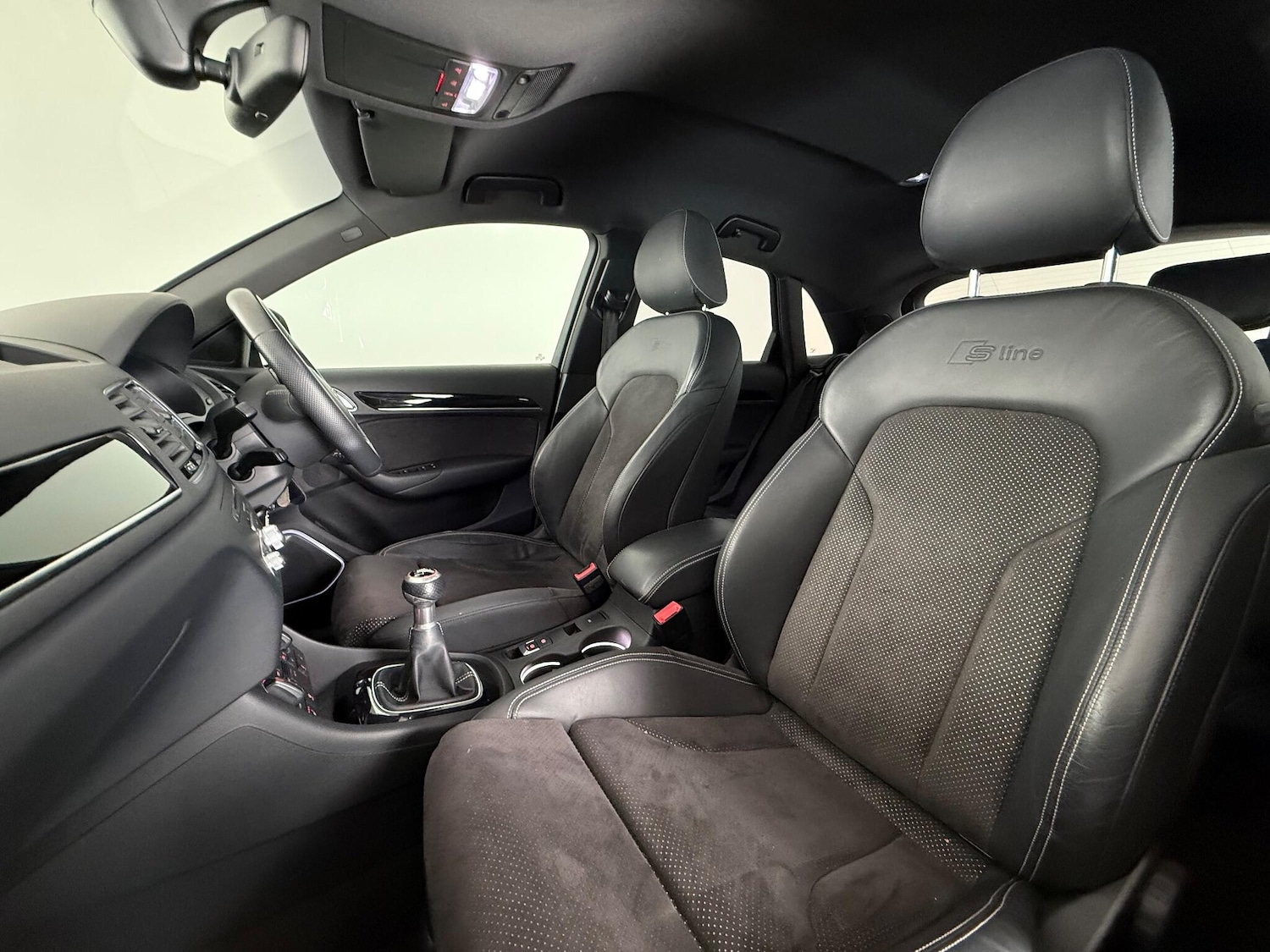 Used Audi Q3 2018 for sale - 77243546: Photo 12