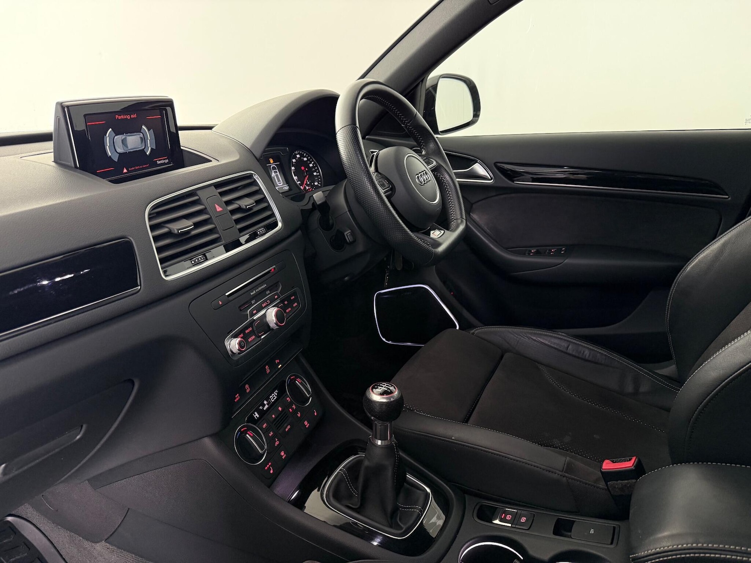 Used Audi Q3 2018 for sale - 77243546: Photo 17