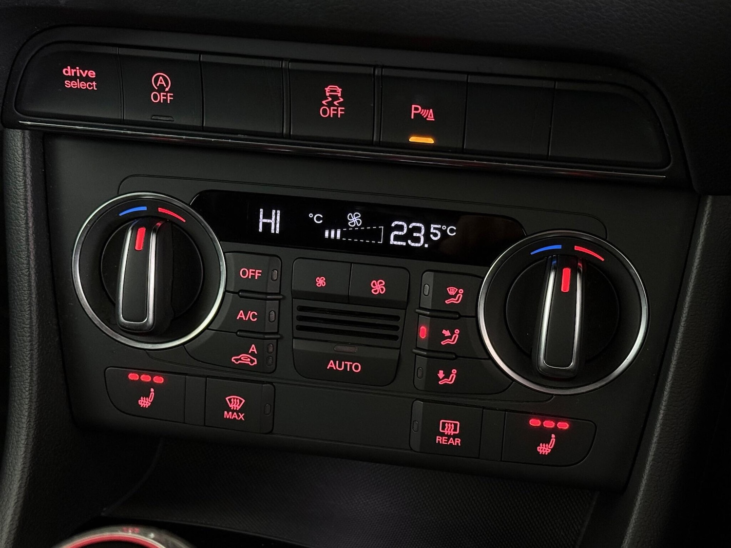 Used Audi Q3 2018 for sale - 77243546: Photo 31