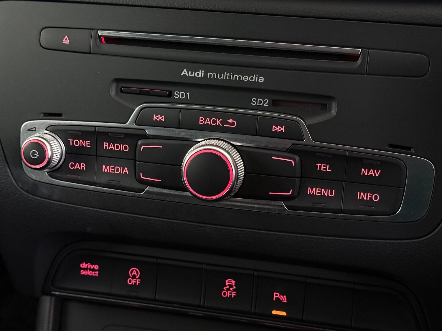 Used Audi Q3 2018 for sale - 77243546: Photo 33