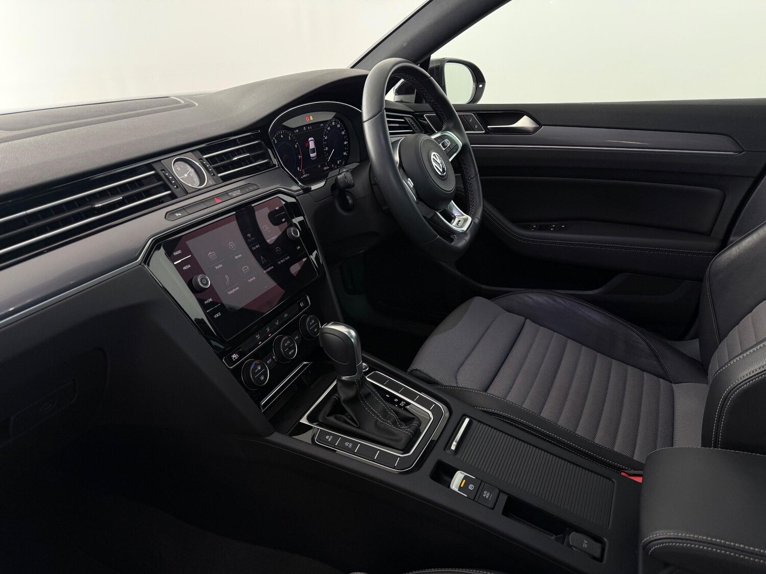 Used Volkswagen Passat 2018 for sale - 77246381: Photo 12