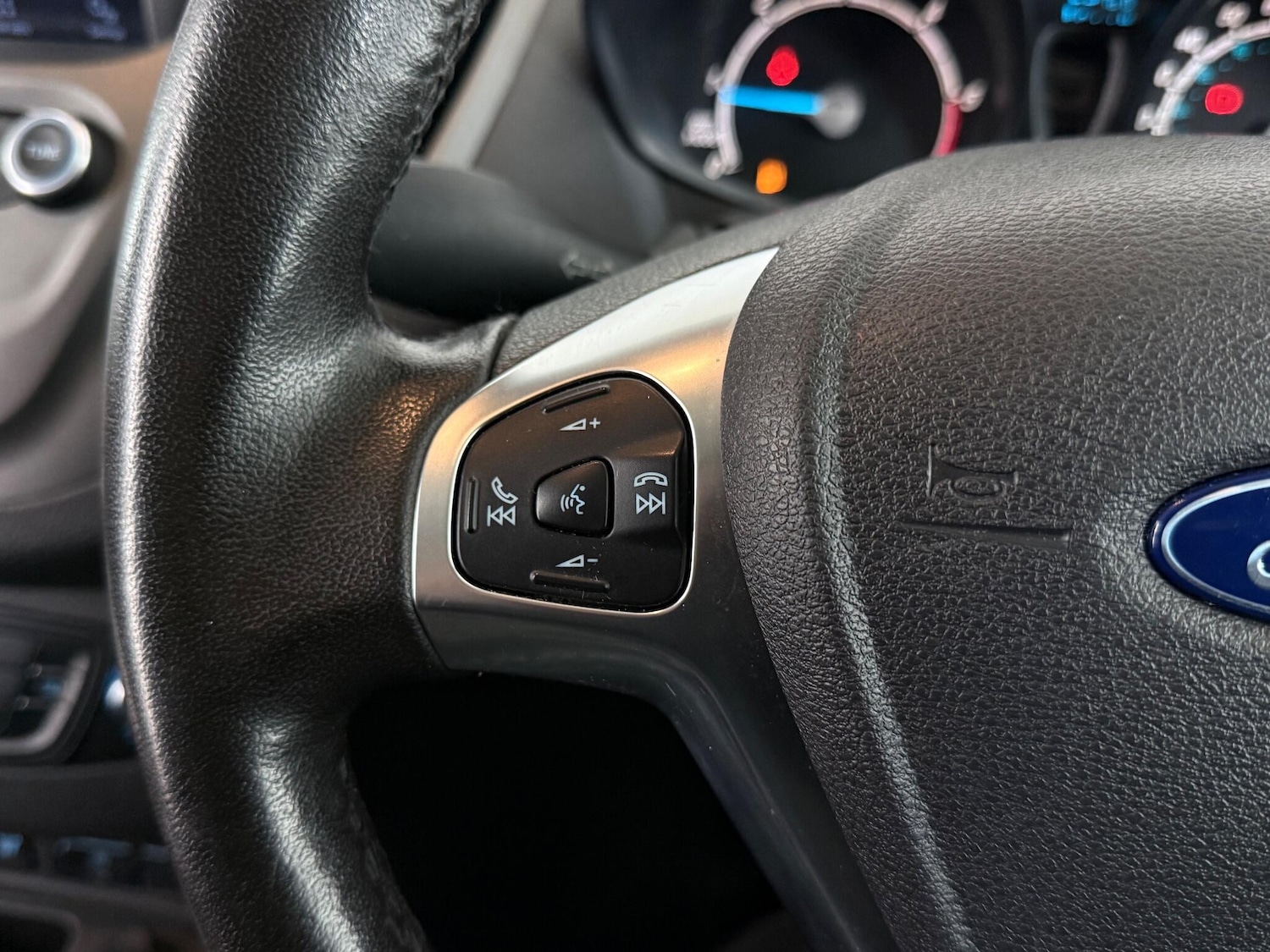 Used Ford Transit Courier 2020 for sale - 76658953: Photo 23