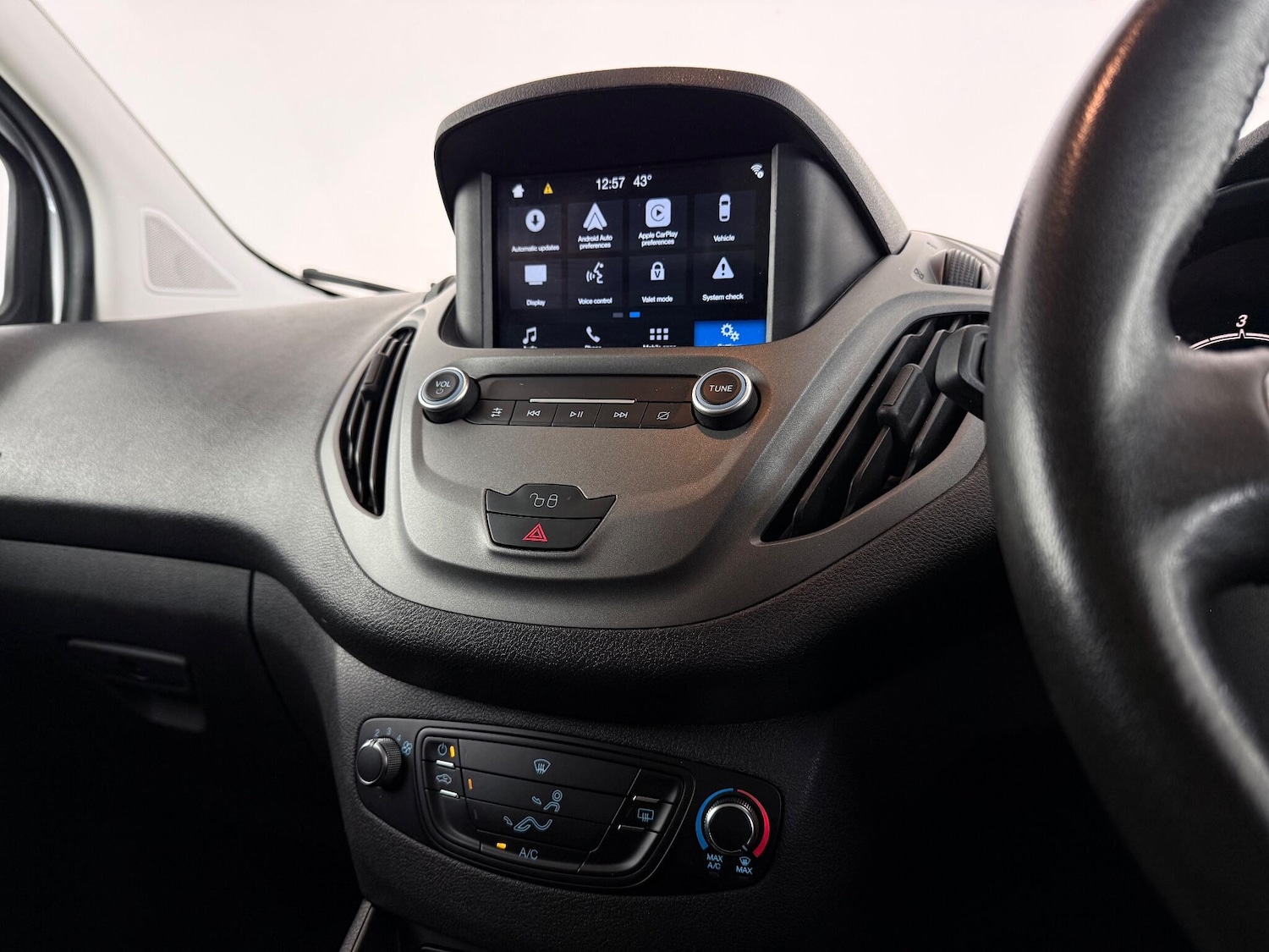 Used Ford Transit Courier 2020 for sale - 76658953: Photo 39