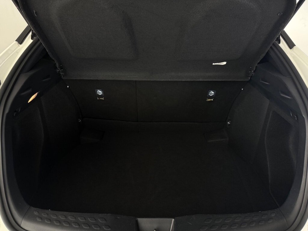 Used Toyota C-HR 2022 for sale - 75770962: Photo 13