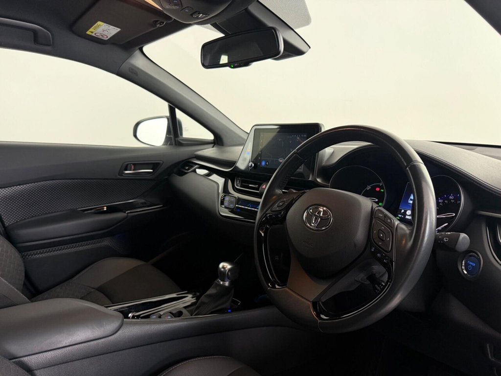 Used Toyota C-HR 2022 for sale - 75770962: Photo 15