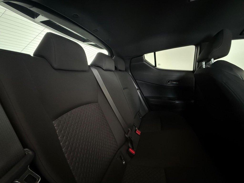 Used Toyota C-HR 2022 for sale - 75770962: Photo 19