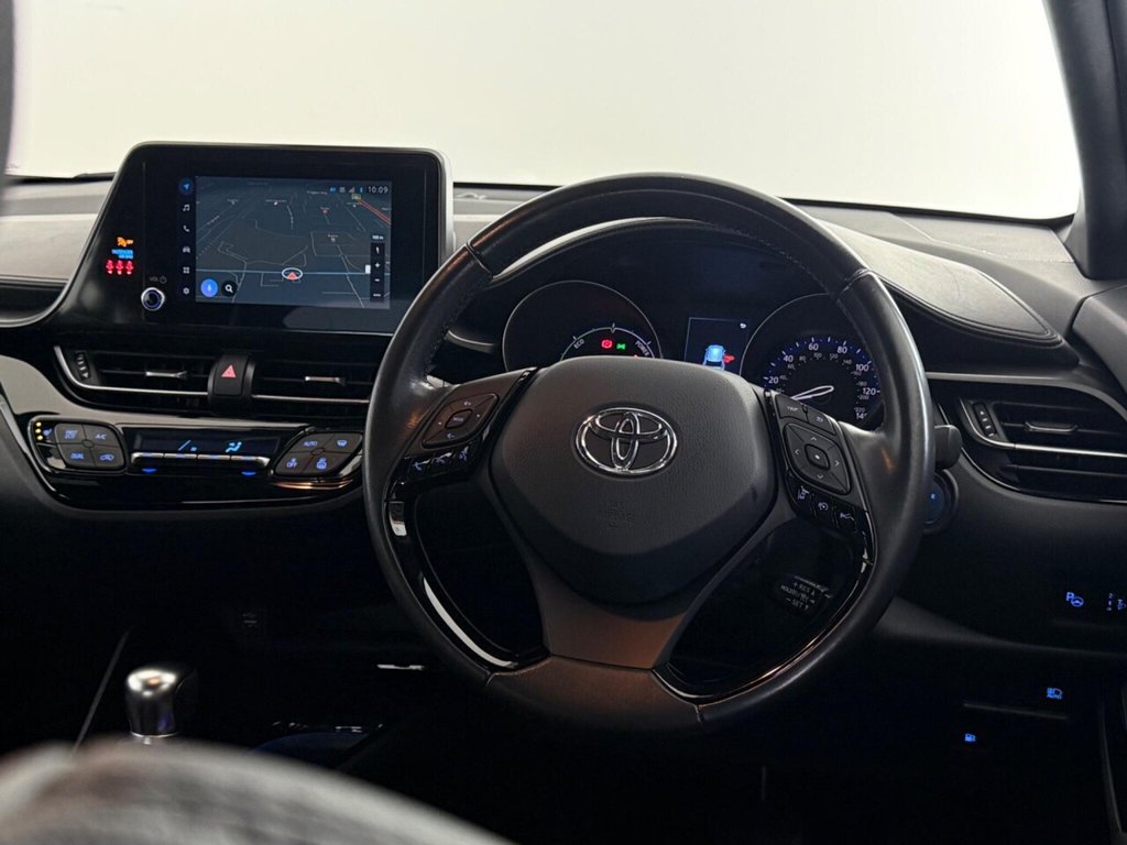 Used Toyota C-HR 2022 for sale - 75770962: Photo 22
