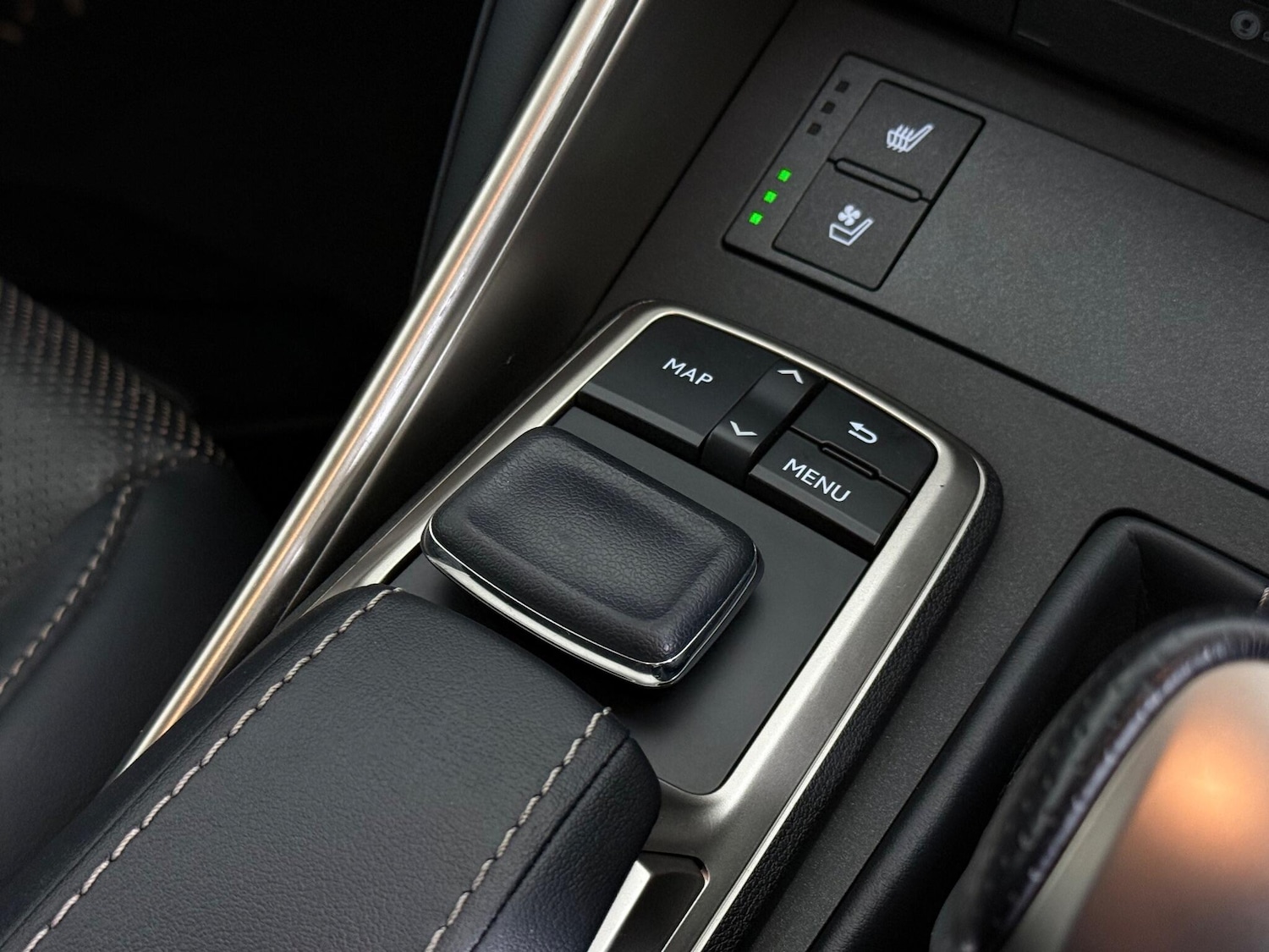 Used Lexus IS 2020 for sale - 77243866: Photo 41