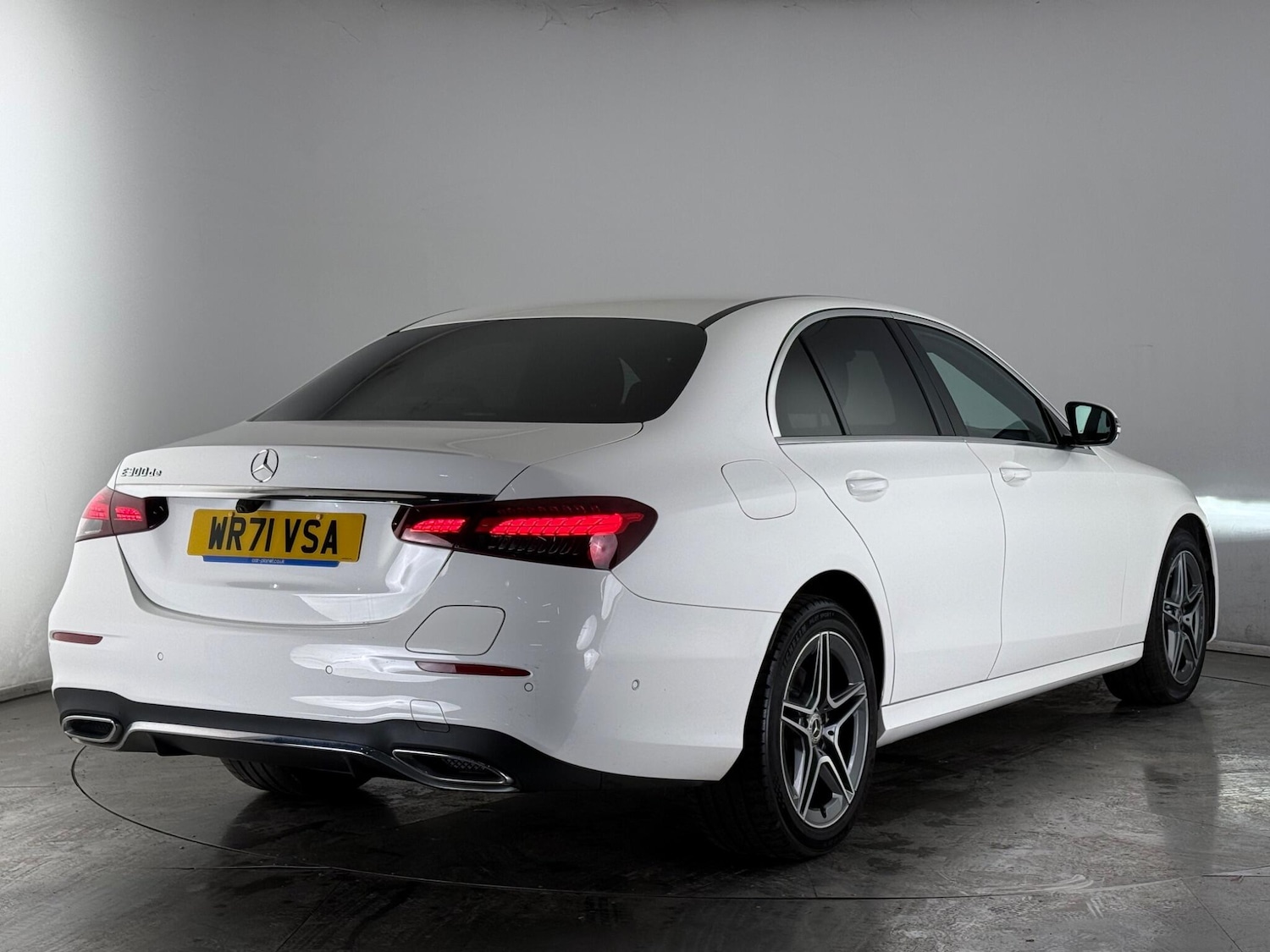 Used Mercedes-Benz E Class 2022 for sale - 77497614: Photo 4