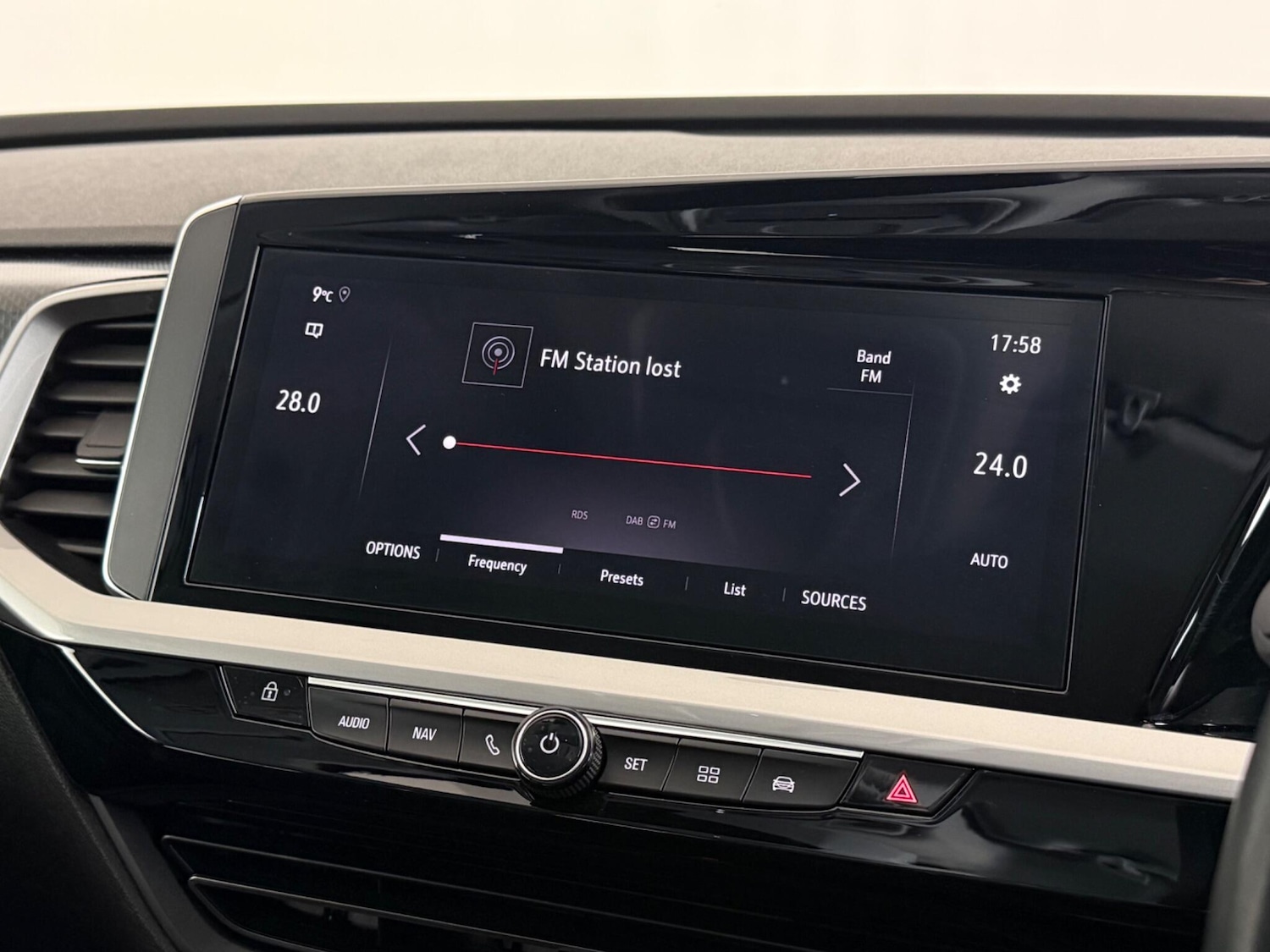 Used Vauxhall Grandland 2023 for sale - 77332091: Photo 23