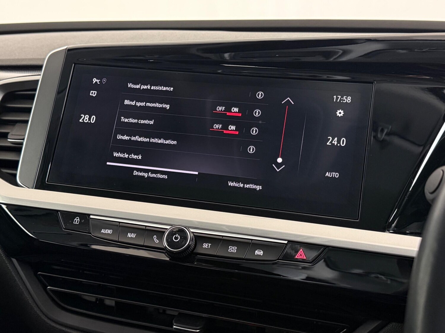 Used Vauxhall Grandland 2023 for sale - 77332091: Photo 28