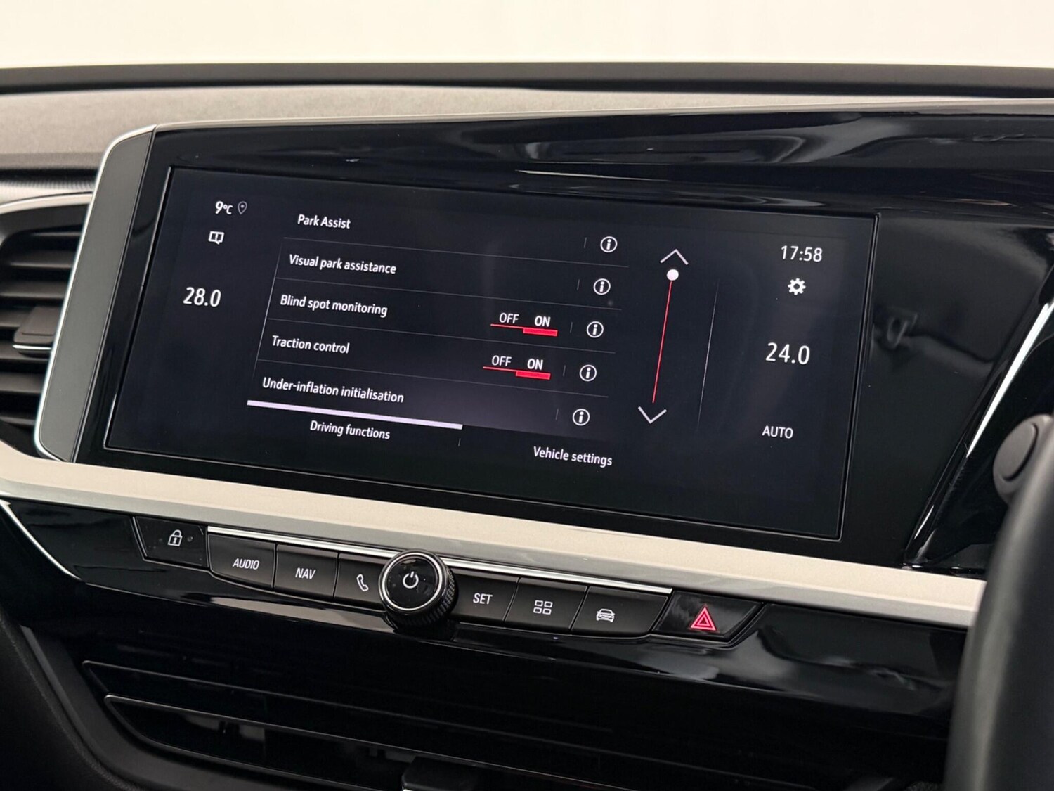 Used Vauxhall Grandland 2023 for sale - 77332091: Photo 30