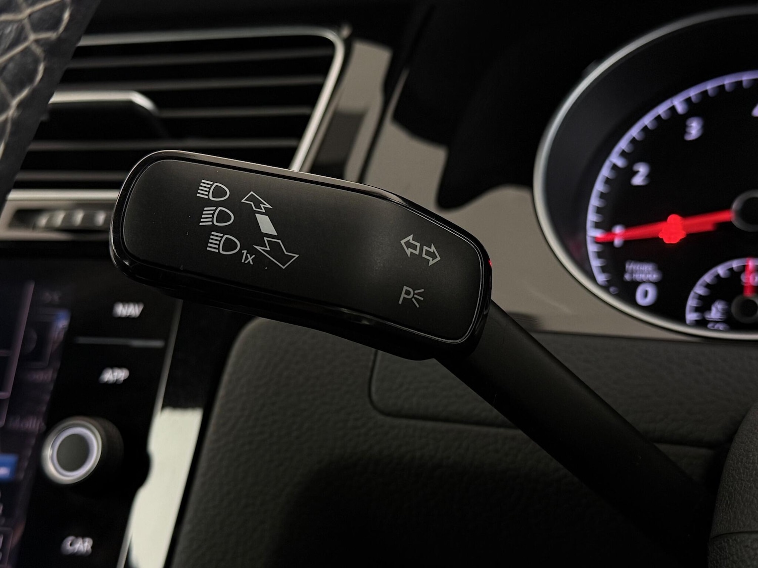 Used Volkswagen Golf 2019 for sale - 77260551: Photo 21