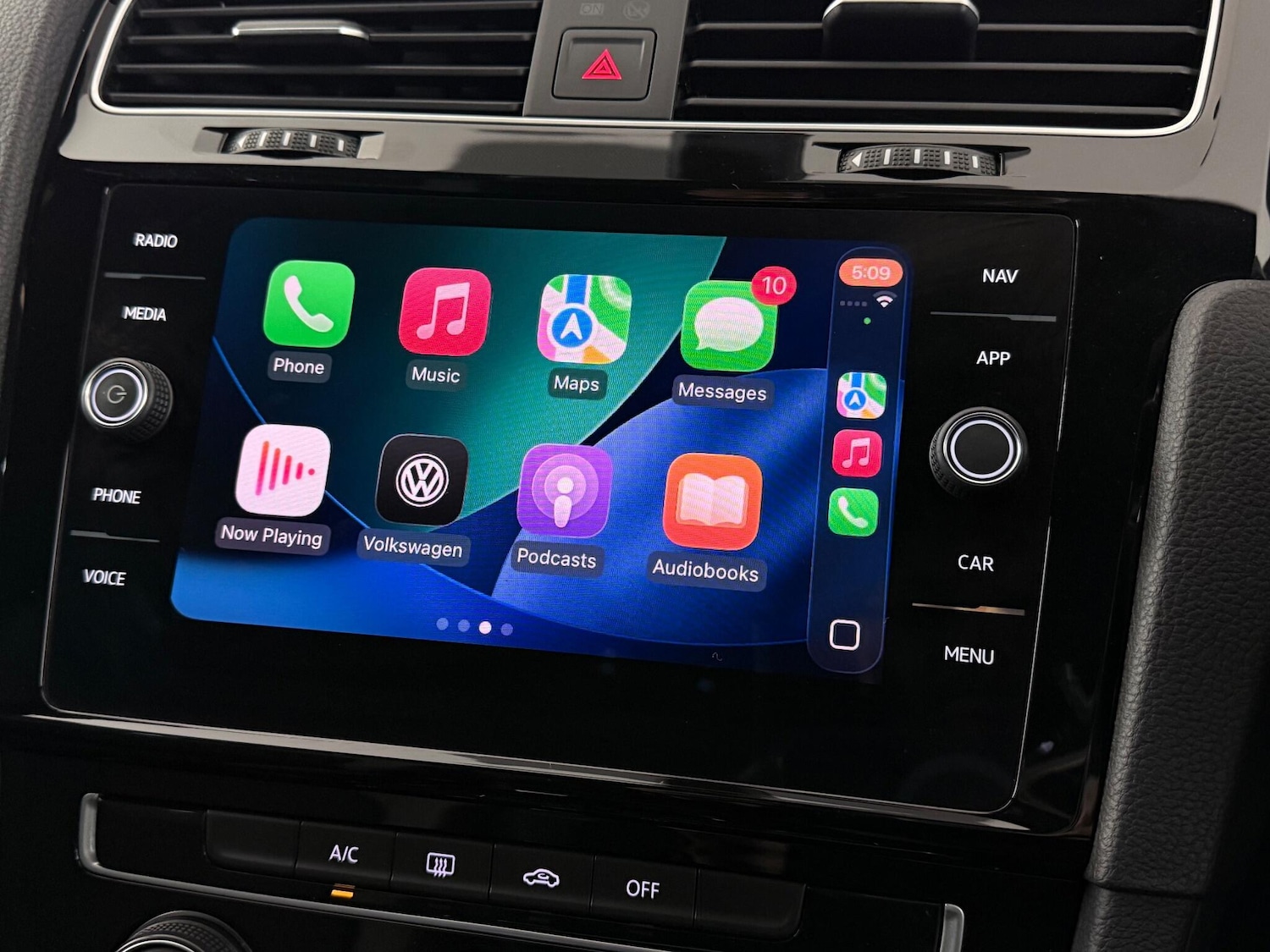 Used Volkswagen Golf 2019 for sale - 77260551: Photo 29